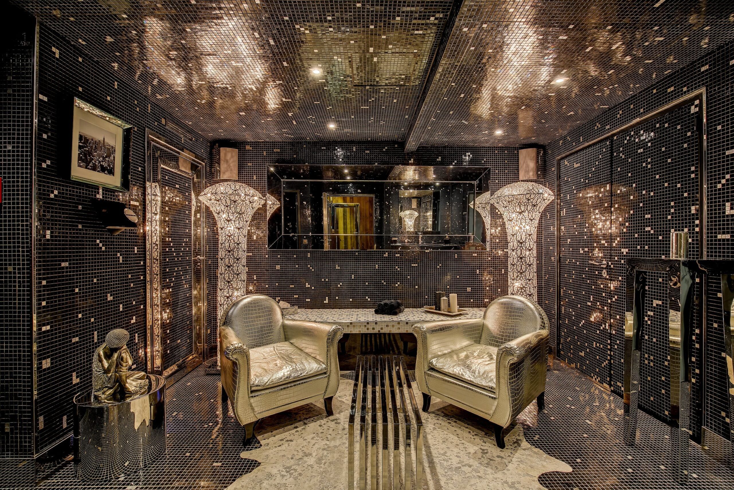 北海道の高級シャレー内観 Luxury chalet interior in Hokkaido